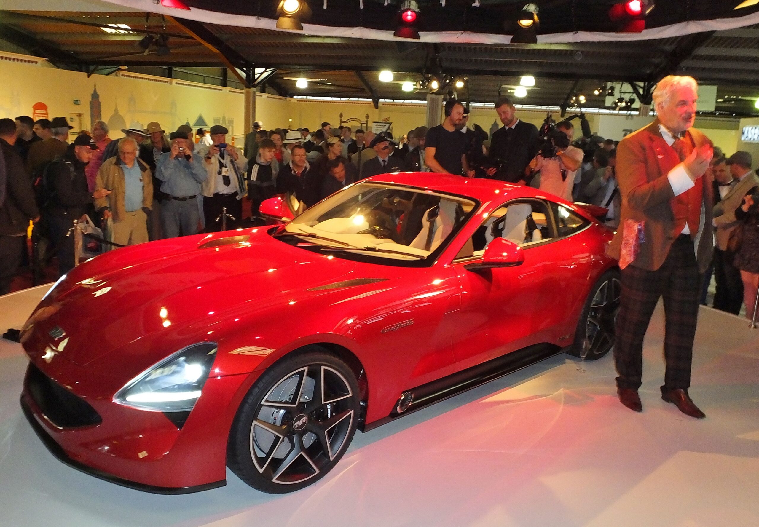 The 32nd Coming: TVR’s Latest Resurrection Explained 3 The new TVR Griffith sportscar is unveiled to the world at the Goodwood Revival scaled