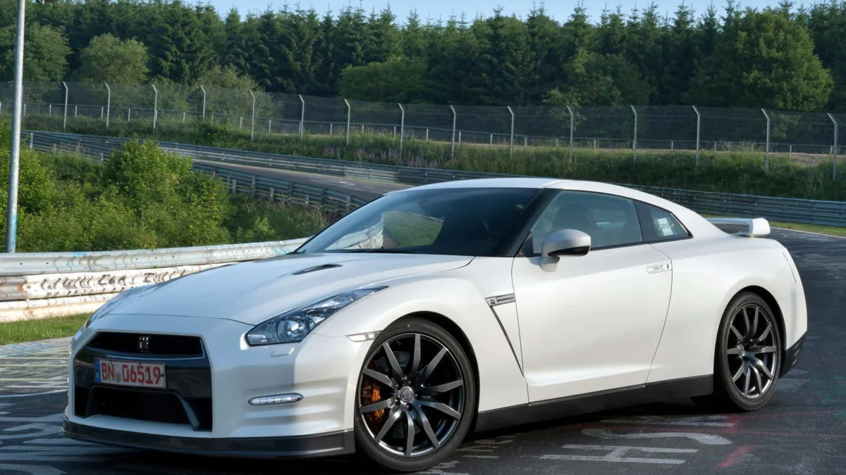 A Nissan GT-R R35 at speed on the Nürburgring Nordschleife